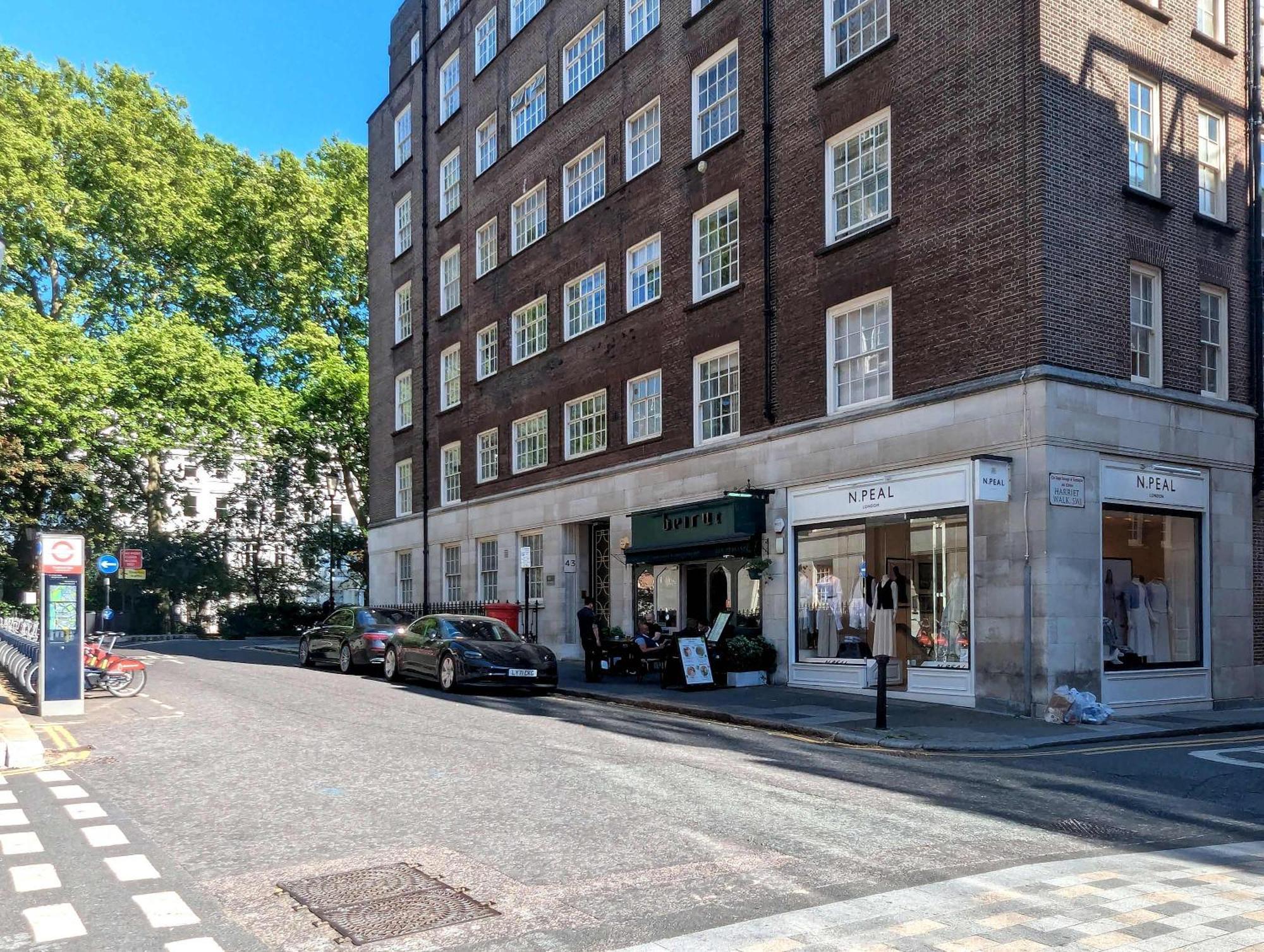 Estatesmen Knightsbridge Londen